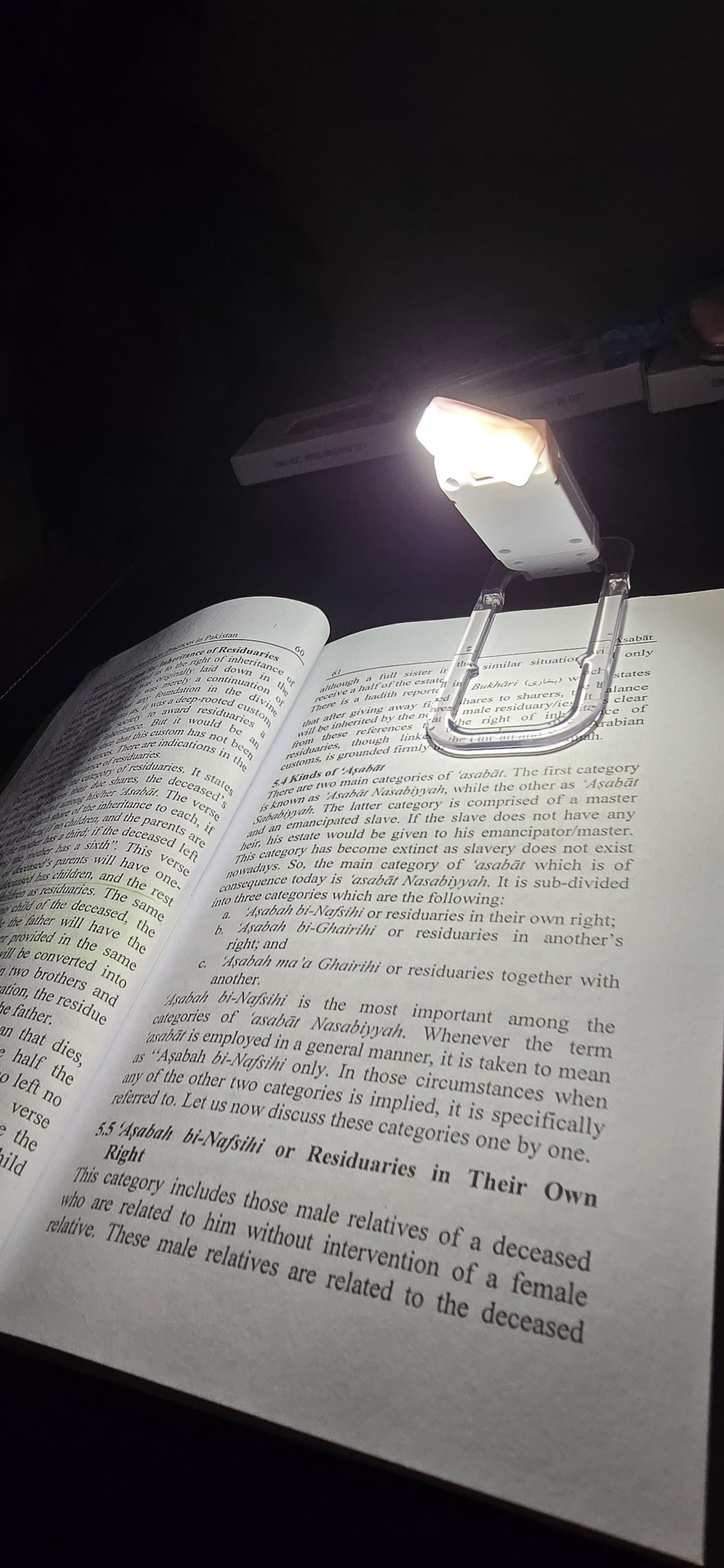 Clip-on Reading Lamp Compact Light